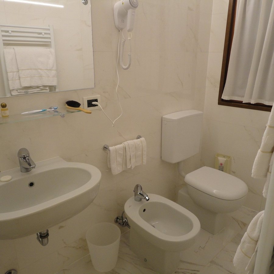 Residenza Ducato — Bathroom