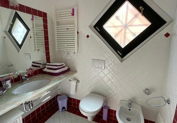 Residenza Le Farfalle — Bathroom