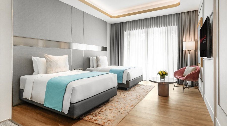 Resorts World Sentosa Crockfords Tower — Guest room