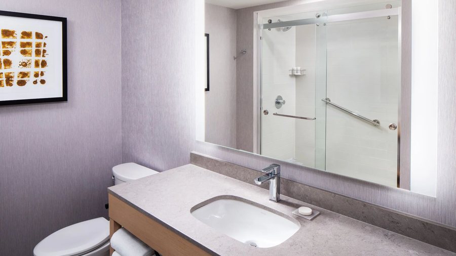 Revival Scottsdale Studios North — Bathroom