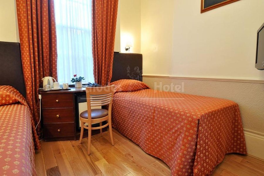 Rhodes Hotel — Guest room