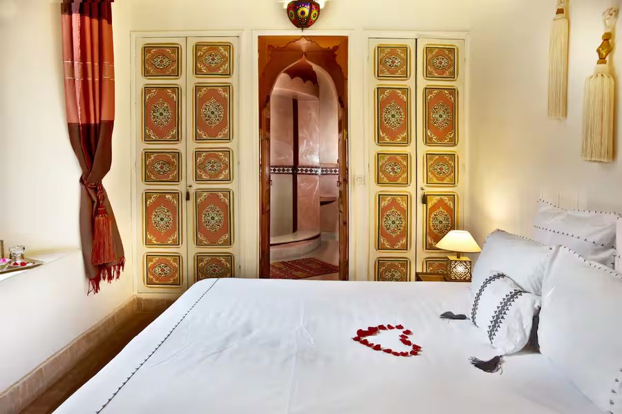 RIad Al Loune — Guest room