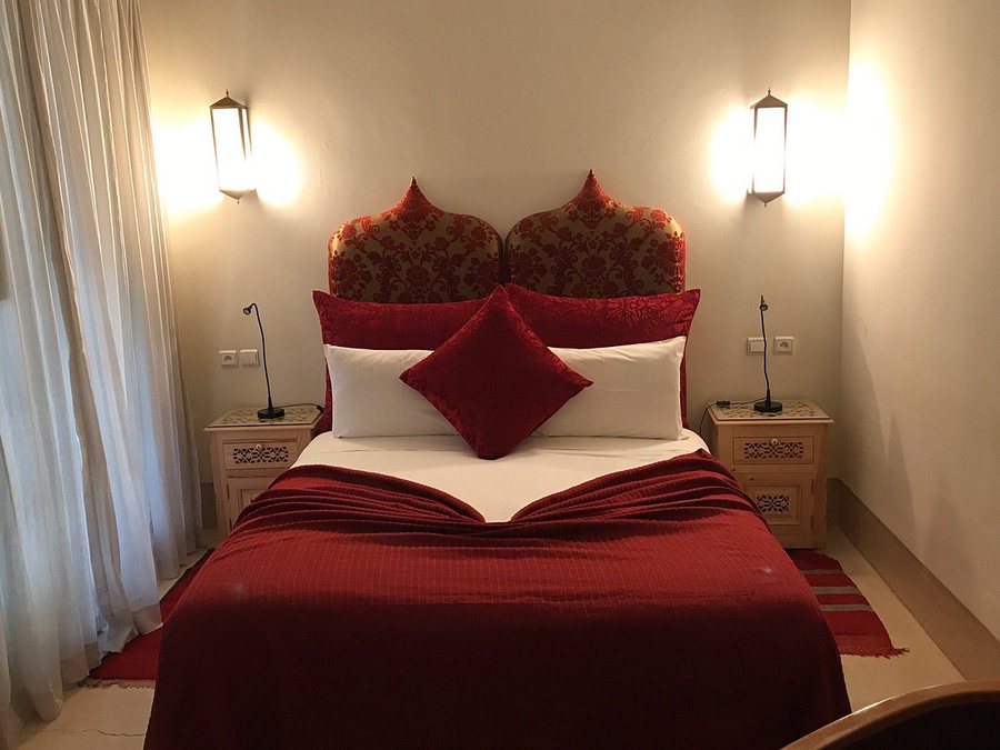 Riad Azahar — Guest room