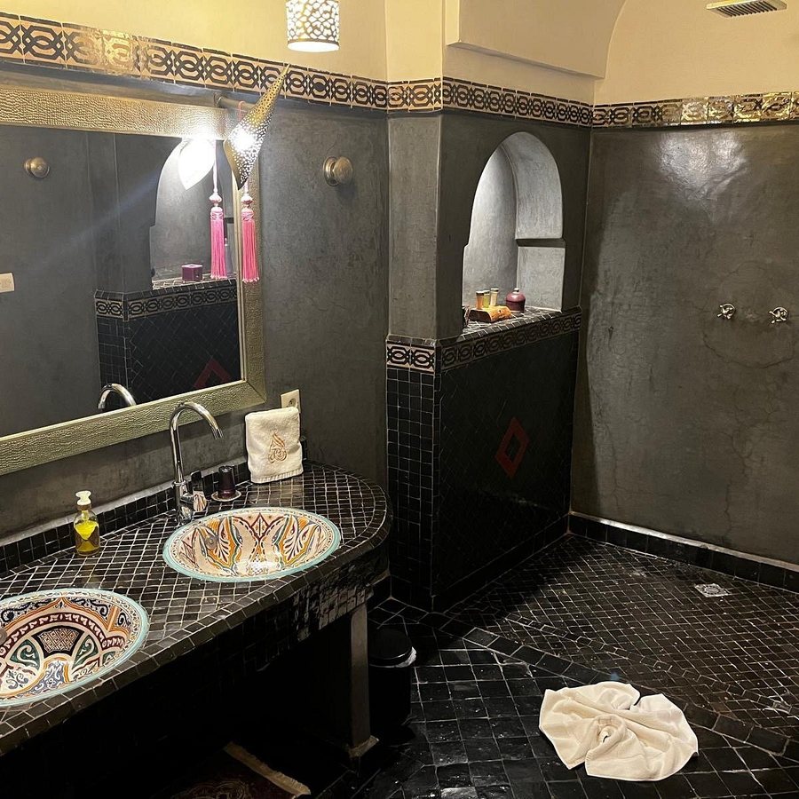 Riad Charme d Orient — Bathroom