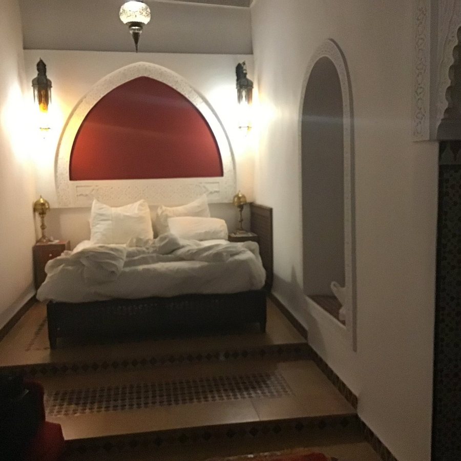 Riad Dar Alhambra — Guest room