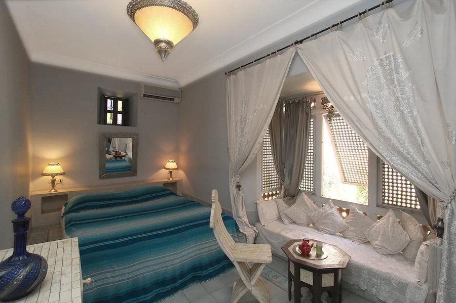 Riad El Youssoufi — Guest room