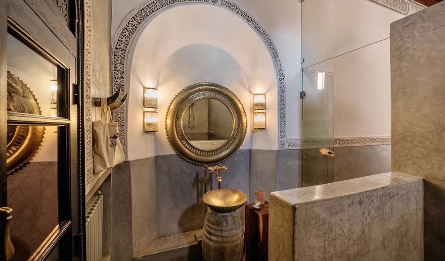 Riad Ennafoura boutique hotel — Bathroom