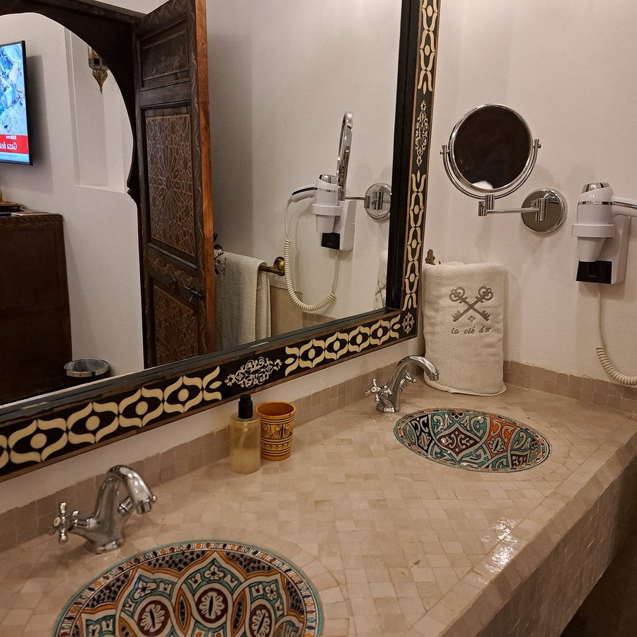 Riad La Cle D or Medina — Bathroom