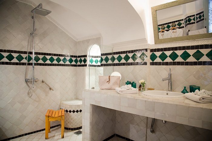Riad Olema Spa — Bathroom