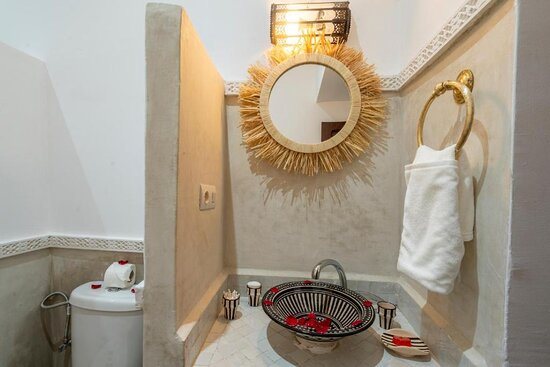 Riad Princesse du Desert — Bathroom