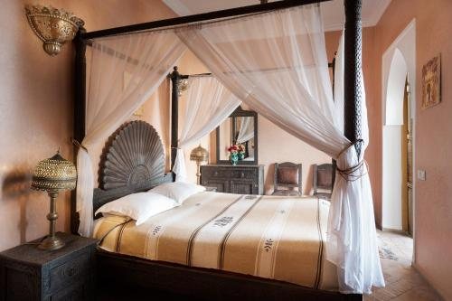 Riad Sofia — Guest room