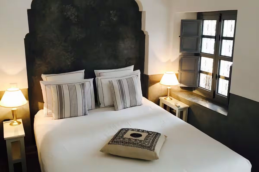 Riad Tawargit — Guest room