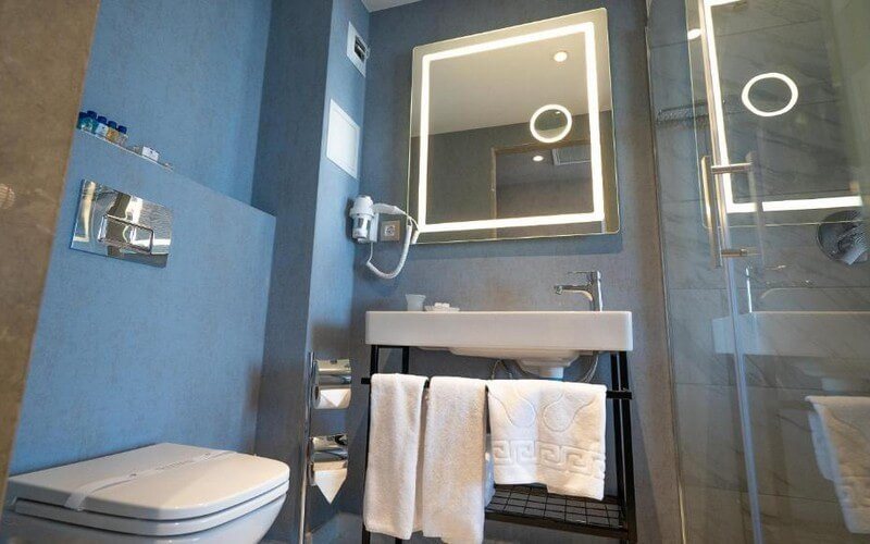 Ring Stone Hotels Bosphorus Istanbul — Bathroom