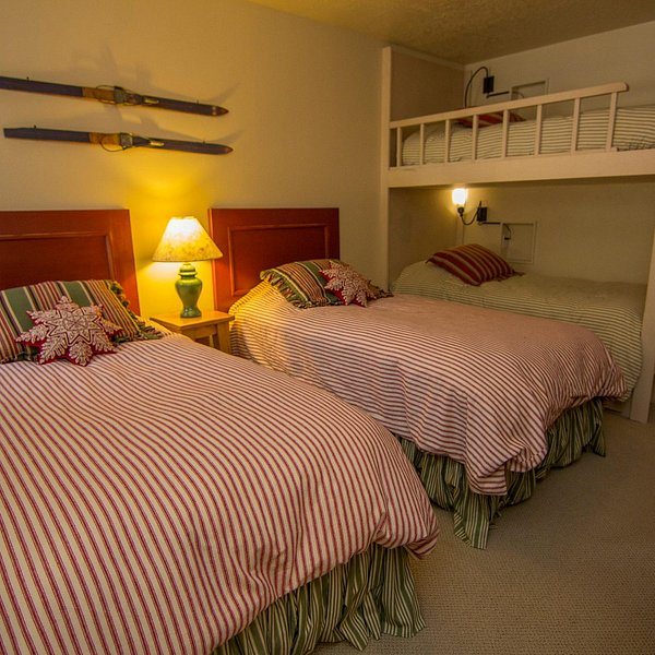 Rio Hondo Condominiums — Guest room