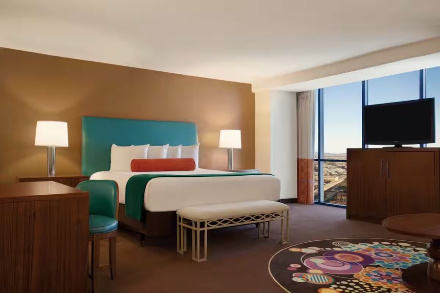 Rio Hotel Casino — Guest room