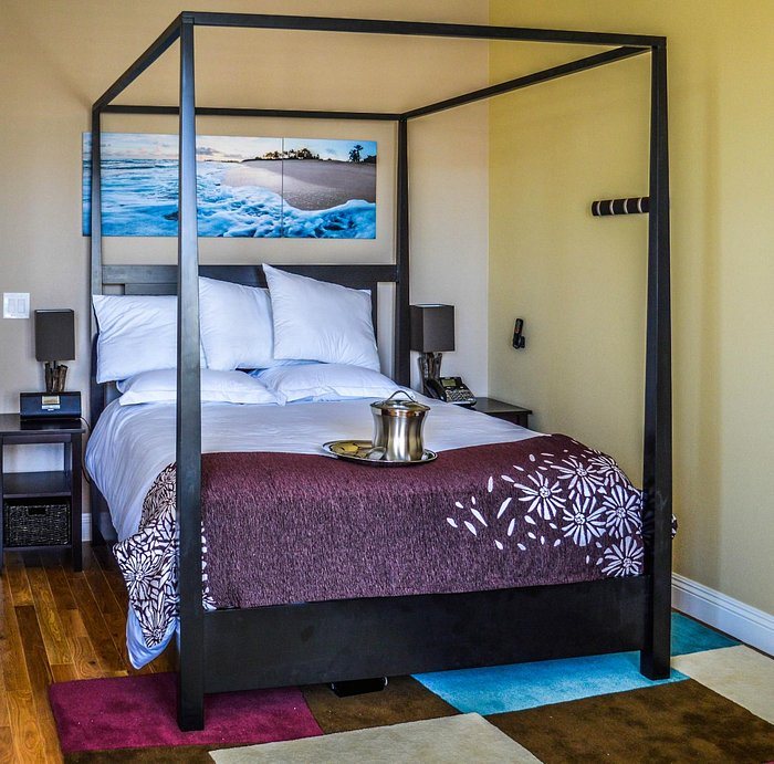 Rio Vista Inn Suites Santa Cruz — Guest room