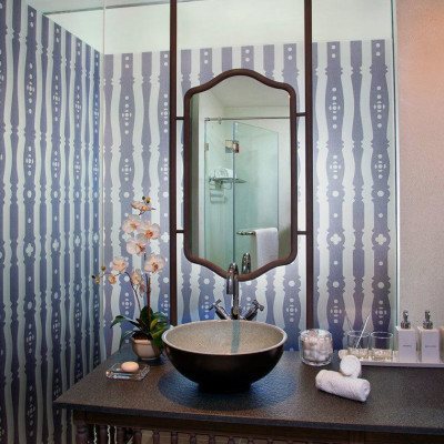 Riva Surya Bangkok — Bathroom
