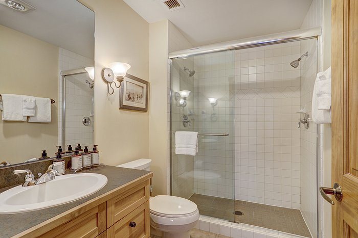 River Run Village by Vail Resorts — Bathroom