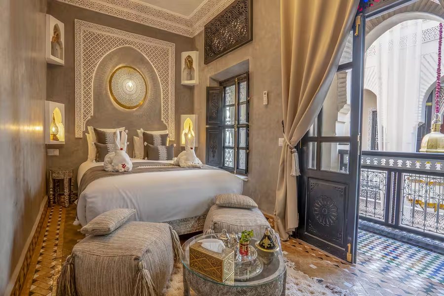 Riyad Al Moussika — Guest room