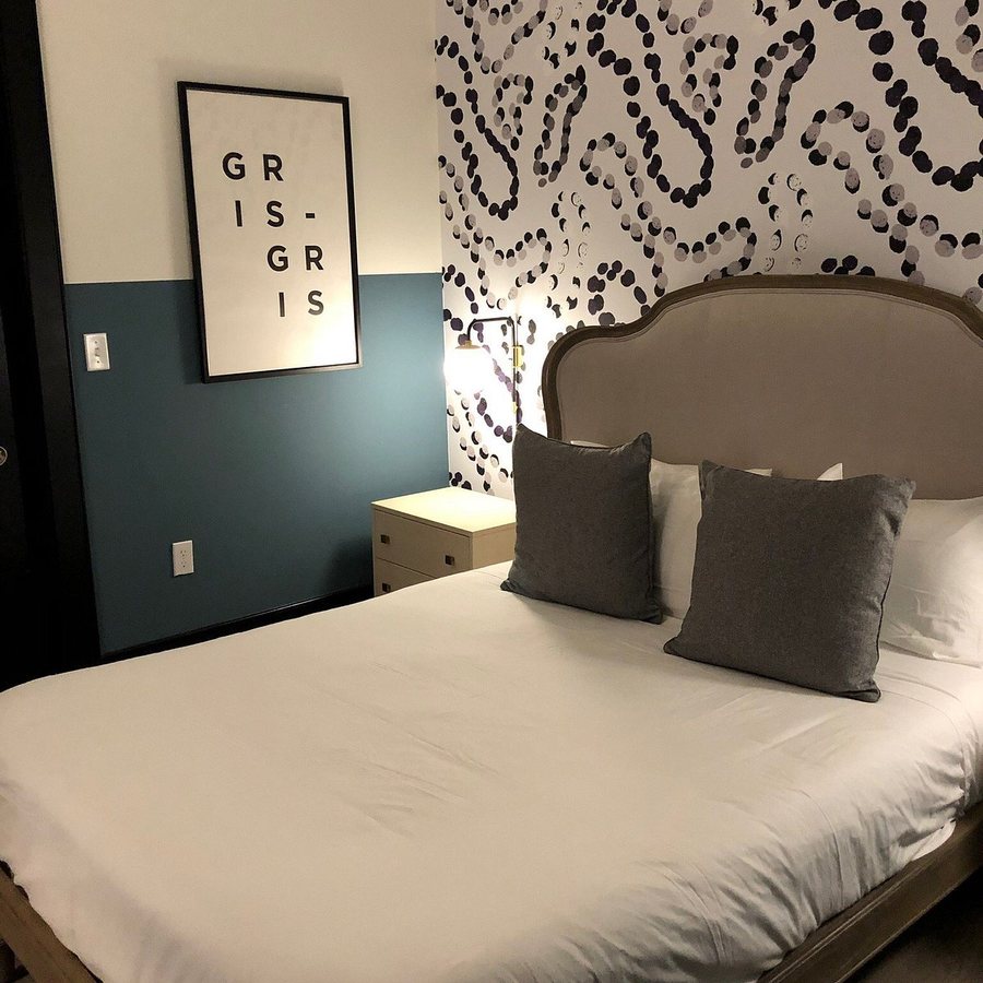 Roami At The Brandywine — Guest room