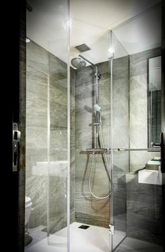 Rodas An Ecotel Hotel — Bathroom