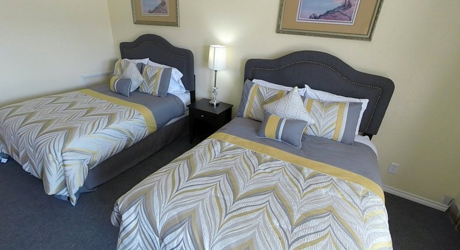 Rodeway Inn Casper — Guest room