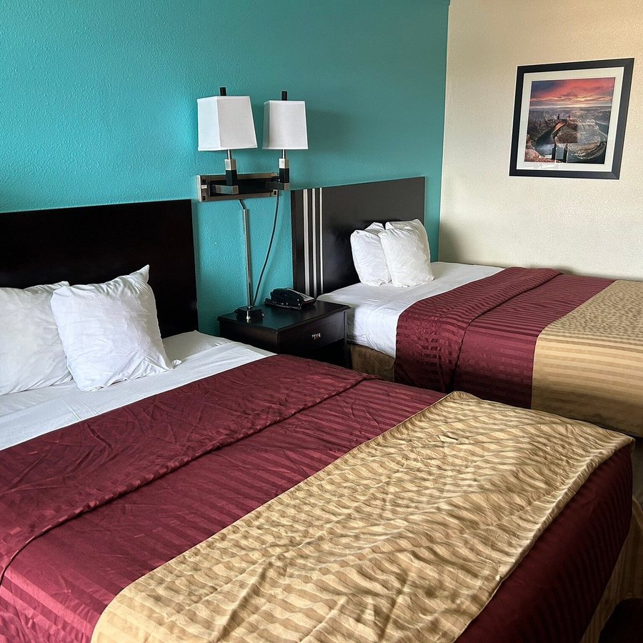 Rodeway Inn Near AZ State University — Guest room