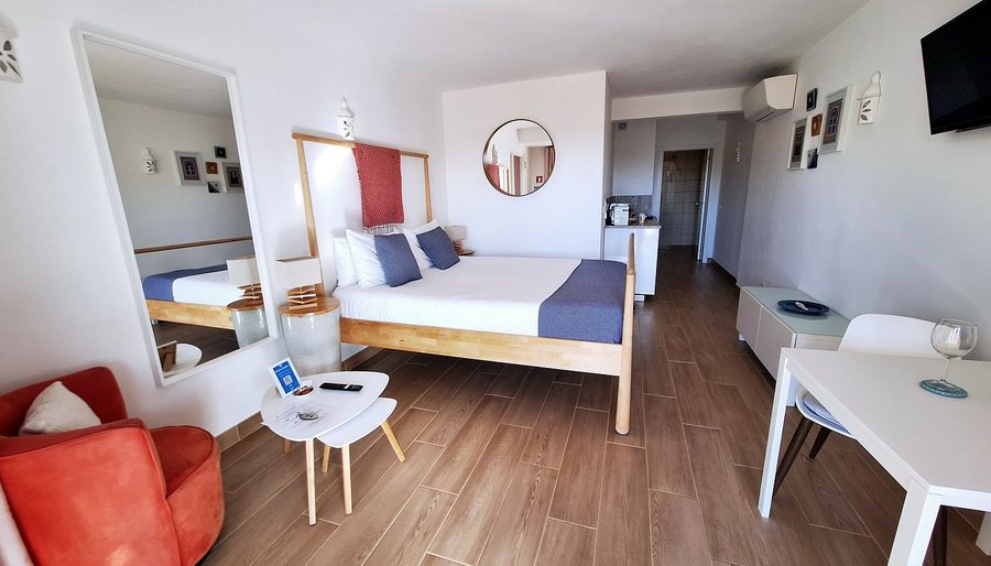 Romantik Villa — Guest room