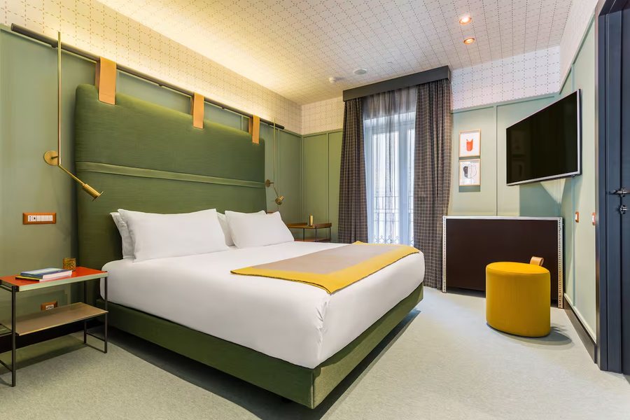 Room Mate Giulia — Guest room