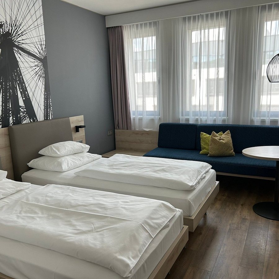 Roomz Vienna Prater — Guest room