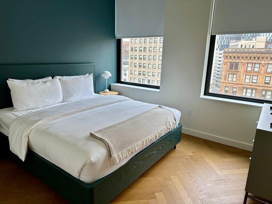 ROOST Detroit Detroit Michigan — Guest room