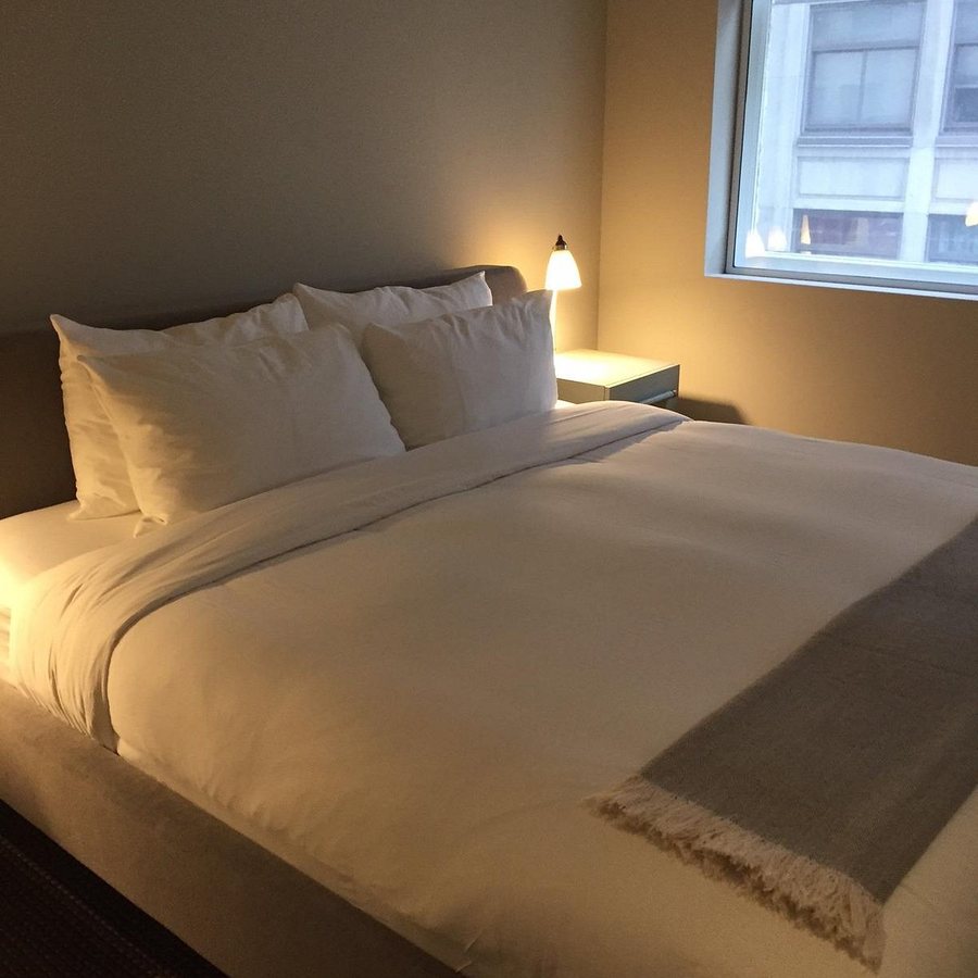 ROOST East Market — Guest room