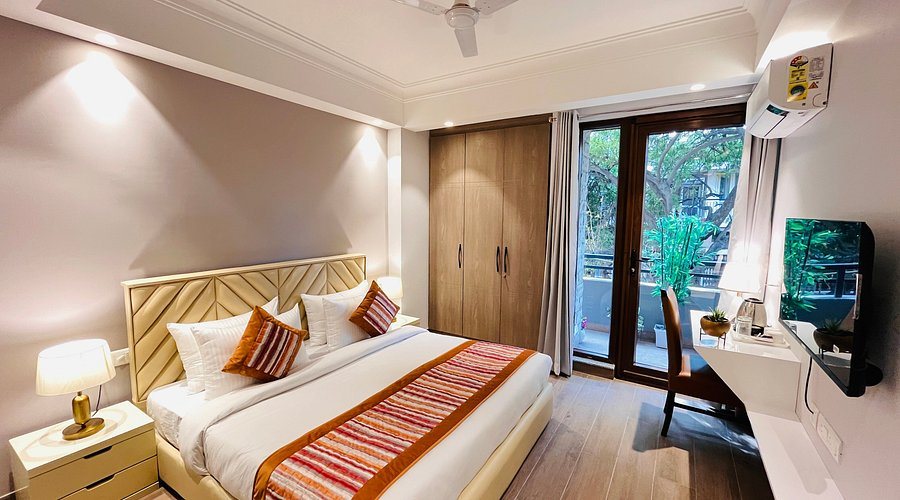 Roseate House New Delhi National Capital Territory of Delhi — Guest room