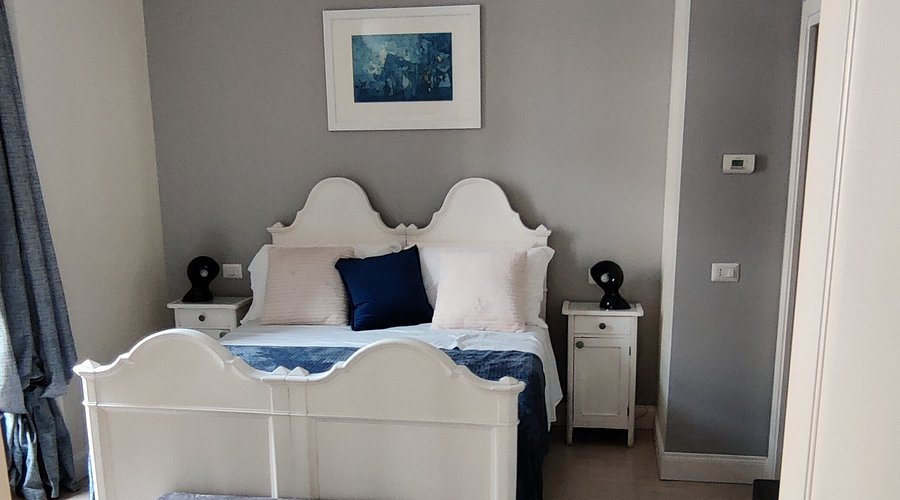 Rosso Segnale Milano — Guest room