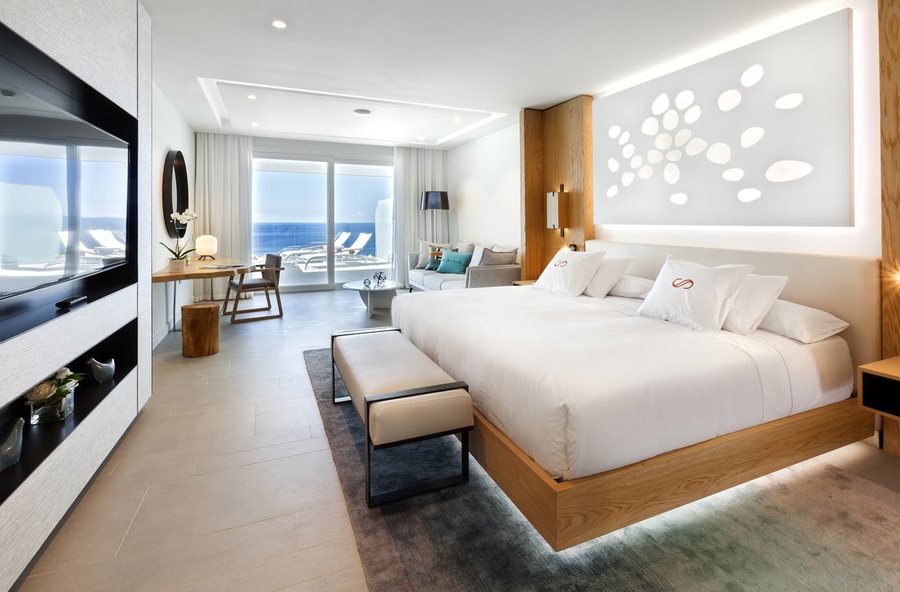 Royal Hideaway Corales Villas — Guest room