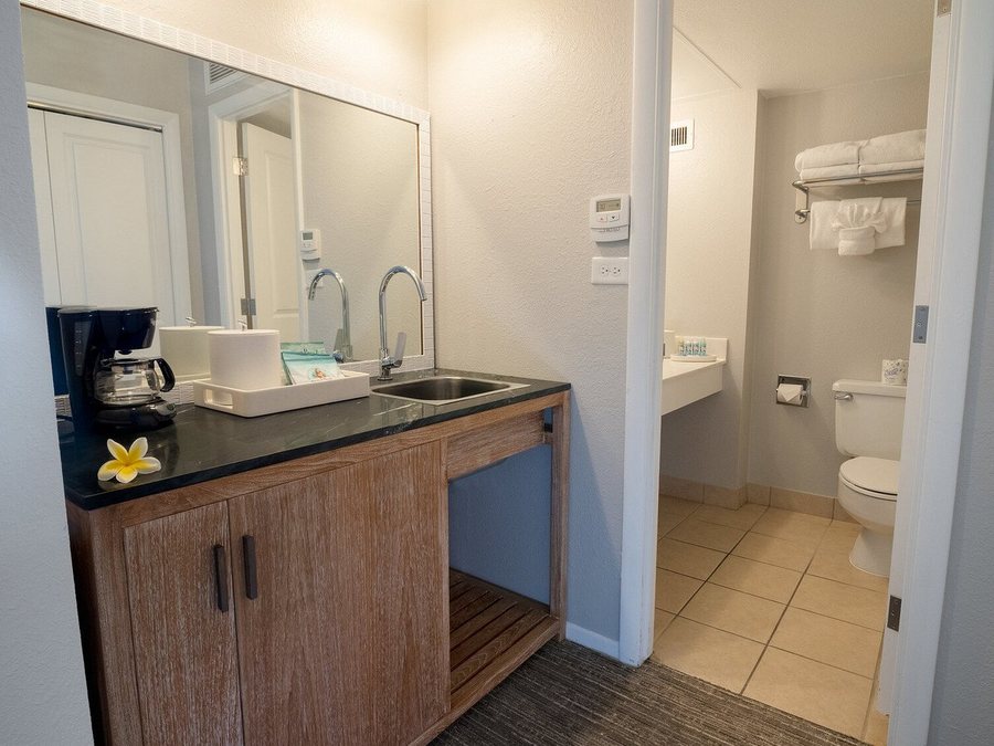Royal Kona Resort Kailua Kona Island of Hawaii Hawaii — Bathroom