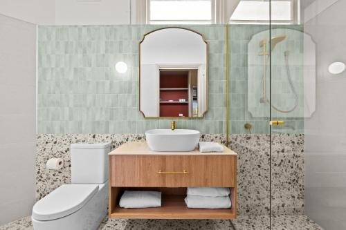 Royal Mail Hotel — Bathroom