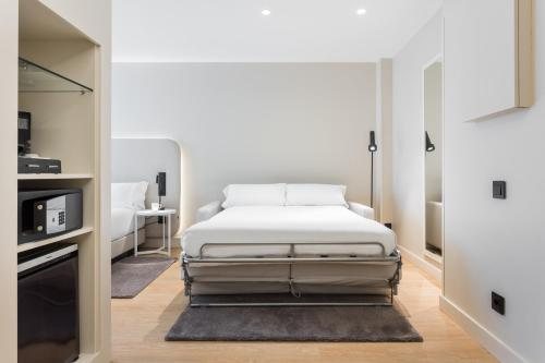 Royal Ramblas Hotel Barcelona Catalonia — Guest room