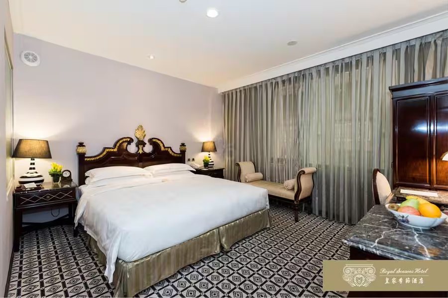 Royal Seasons Hotel Taipei Nanjing West — Guest room