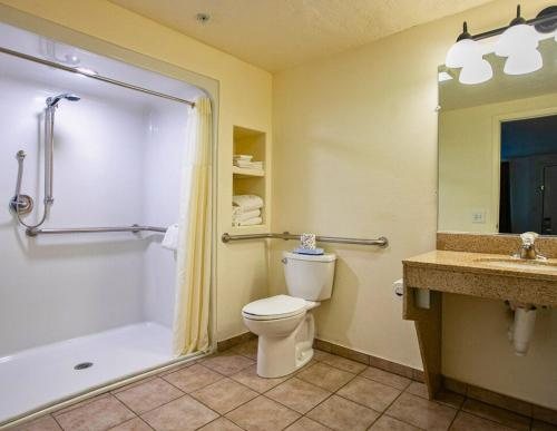 Ruby s Inn Campground and RV Park — Bathroom