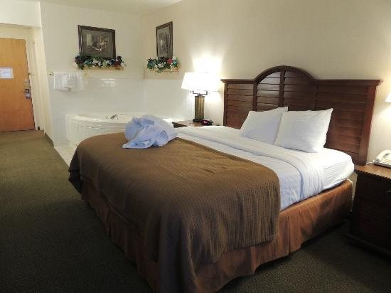 Ruby s Inn Campground and RV Park — Guest room