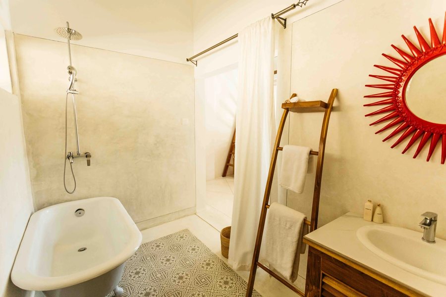 Rukgala Retreat — Bathroom