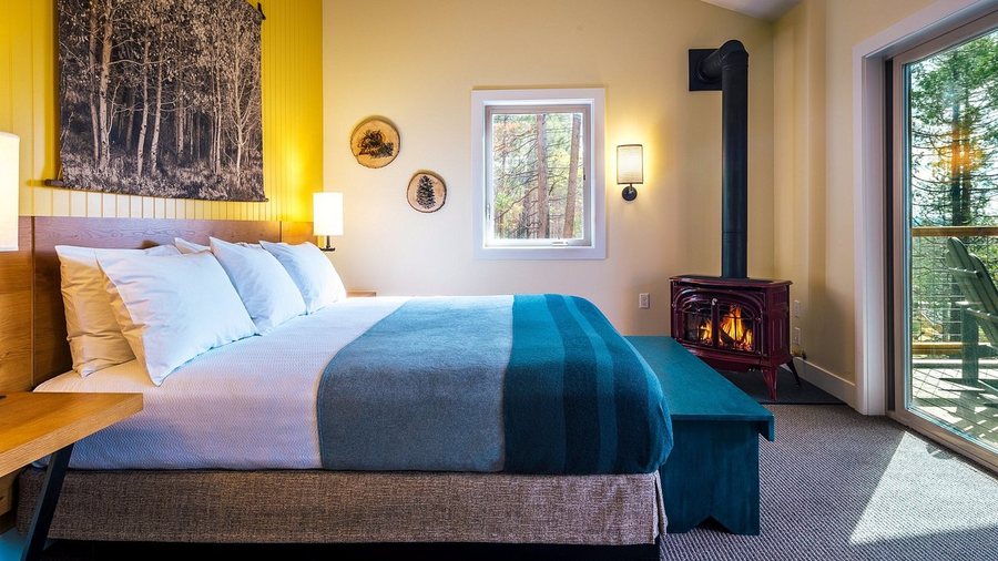 Rush Creek Lodge At Yosemite — Guest room