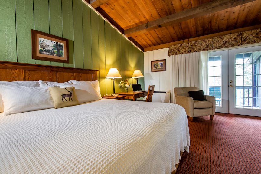 Salt Fork Lodge And Conference Center — Guest room