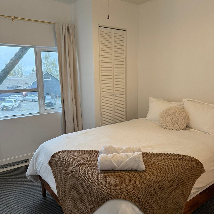 Salted Roots Basecamp — Guest room