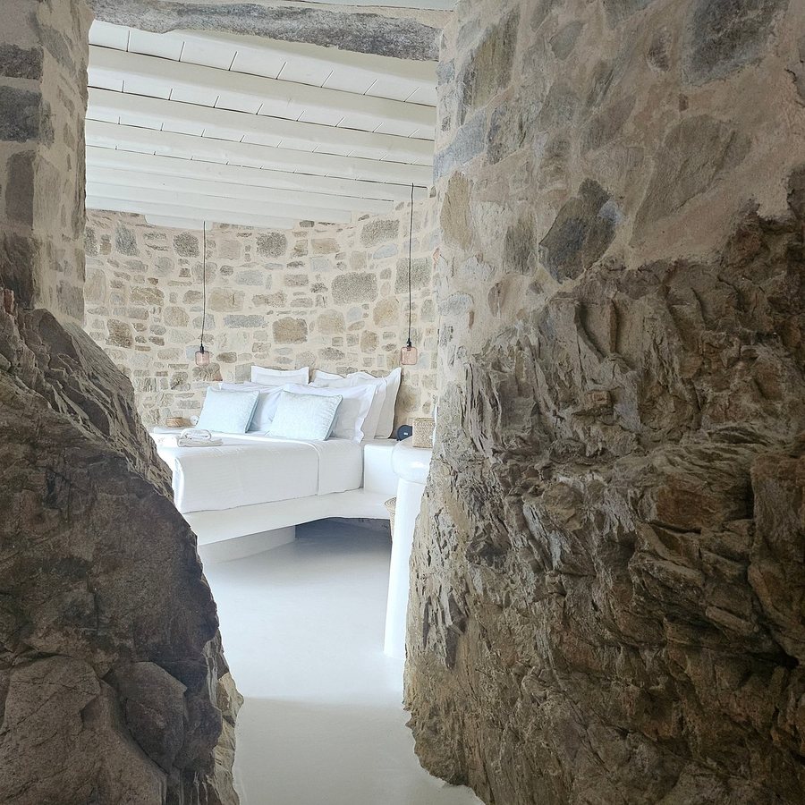 Salty Houses — Guest room