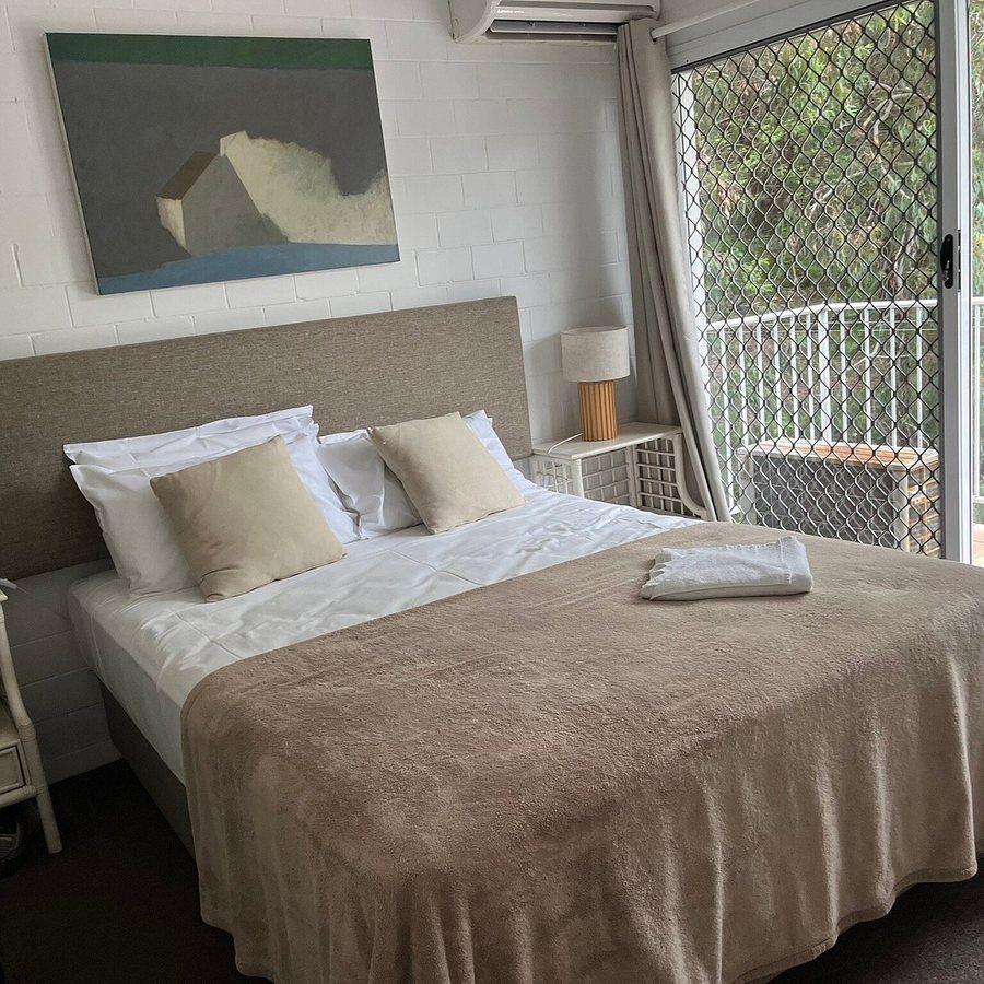 Samarinda Jewel by the Sea — Guest room