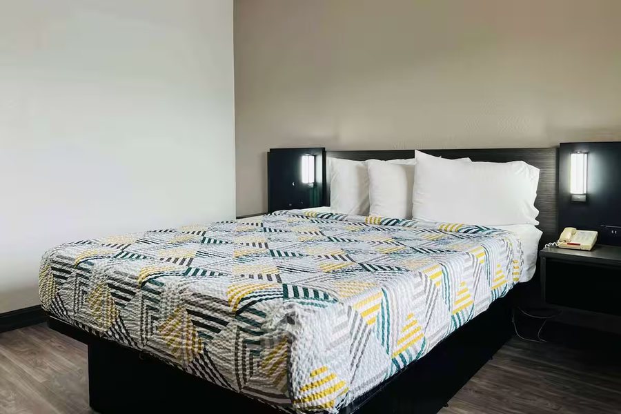 San Diego RV Resort — Guest room