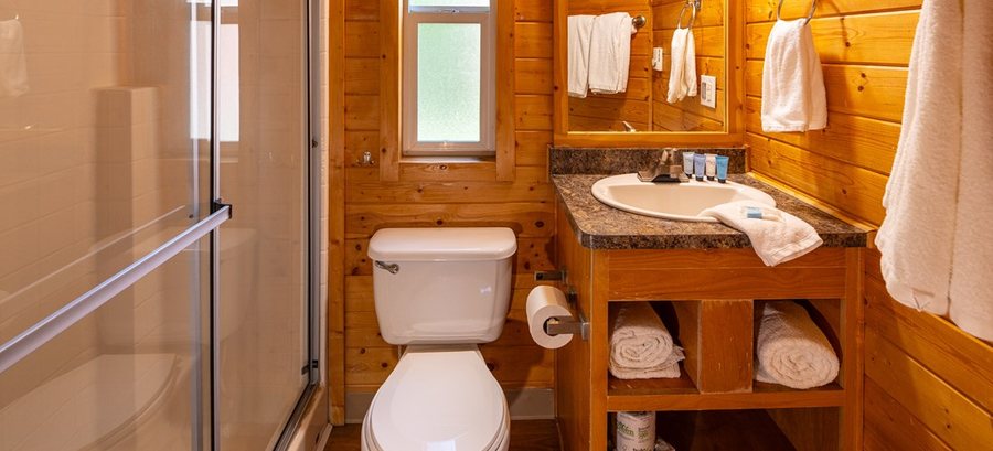 San Francisco North Petaluma Koa — Bathroom