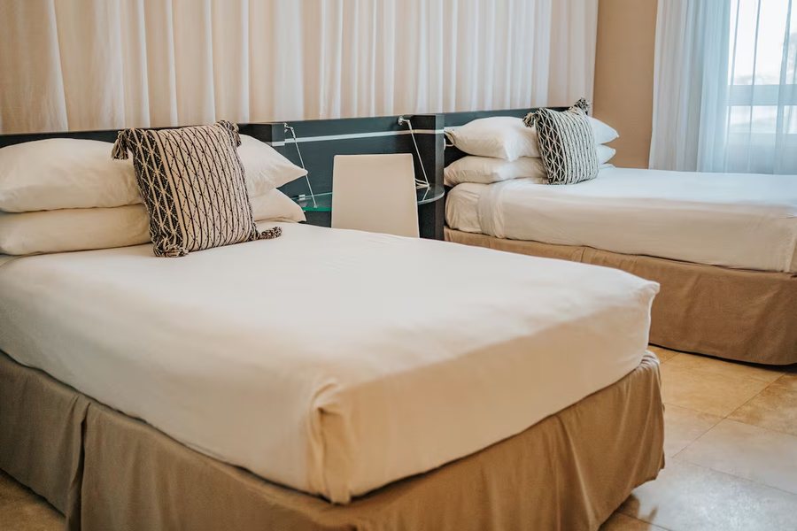 San Juan Water and Beach Club Hotel — Guest room